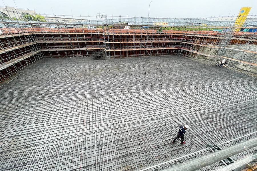 現場の片付けやゴミ拾いまで含め、丁寧に作業することが職人への道だと考えています（なあ062さん提供）