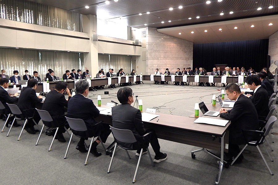 「労務費に関する基準」案を了承した中建審のWG（日本工業経済新聞社【建設メール】より）